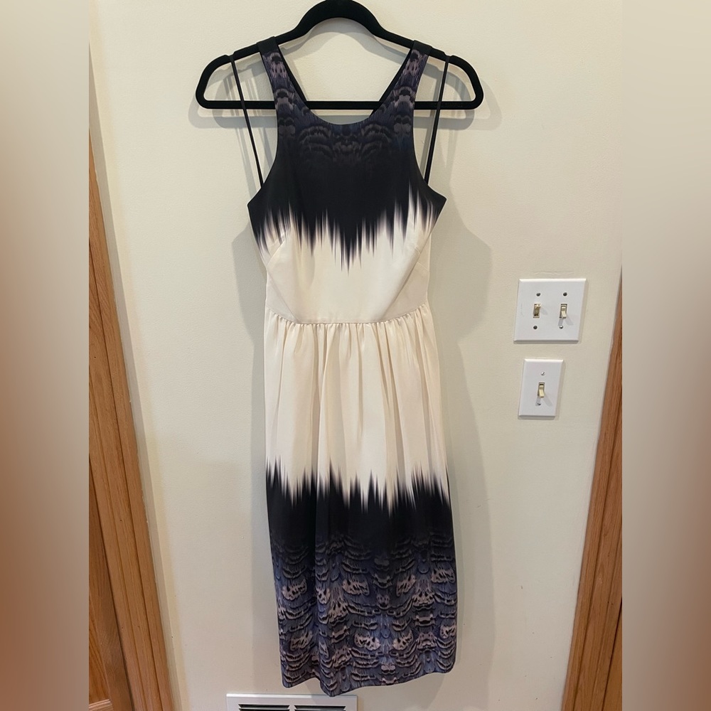 TIBI silk dress with beautiful, floral detail